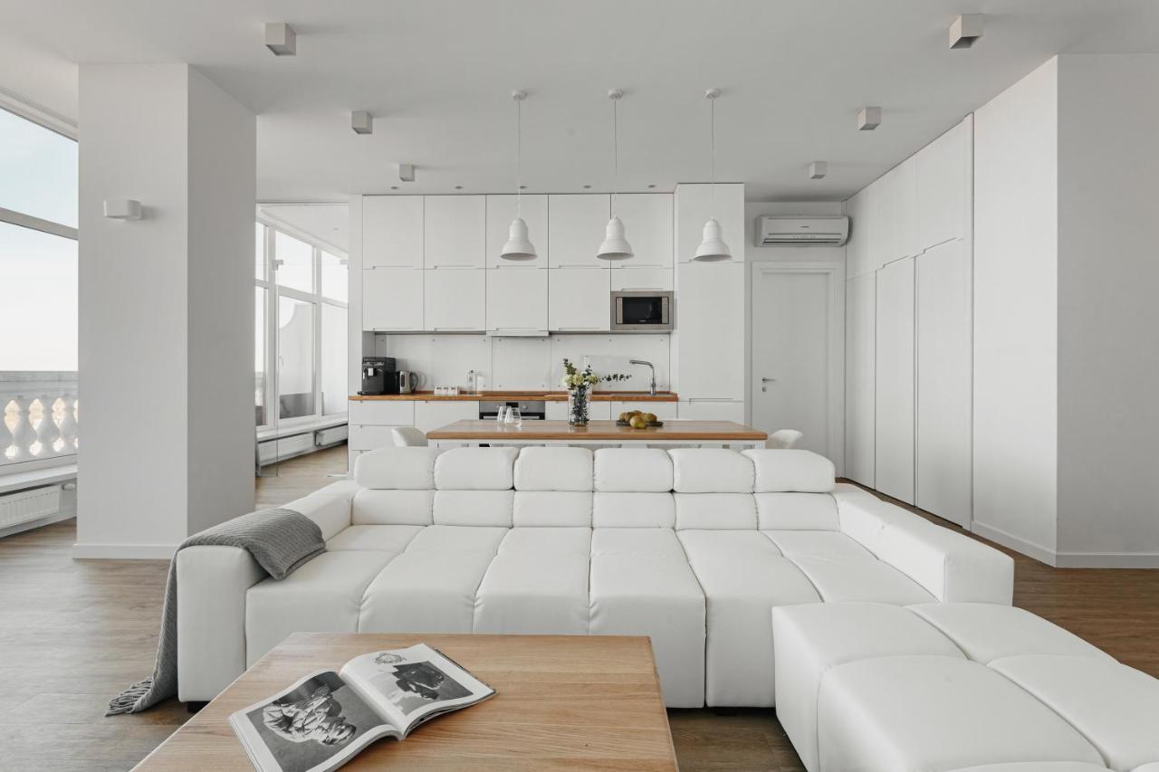 Royal Sky Apartments Odessa Exterior foto