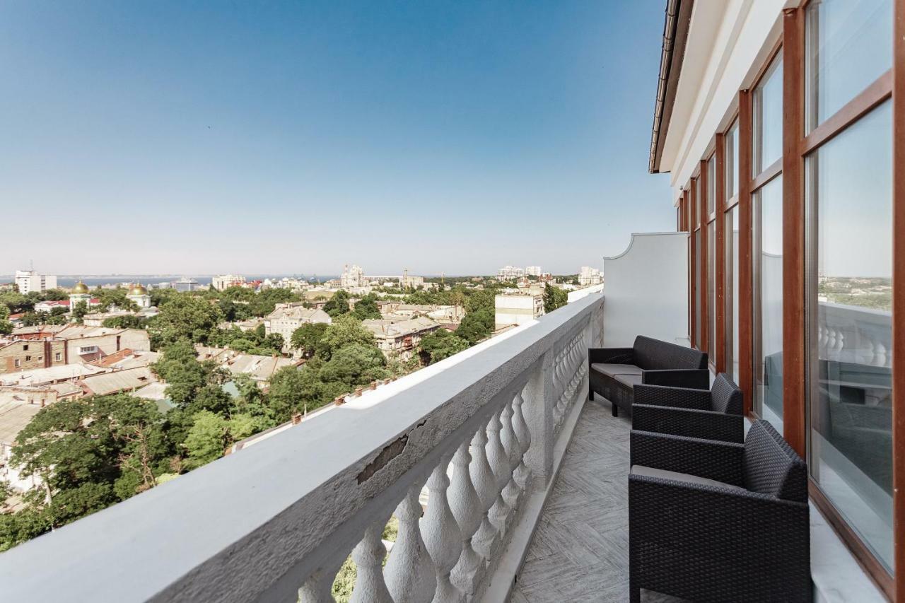 Royal Sky Apartments Odessa Exterior foto