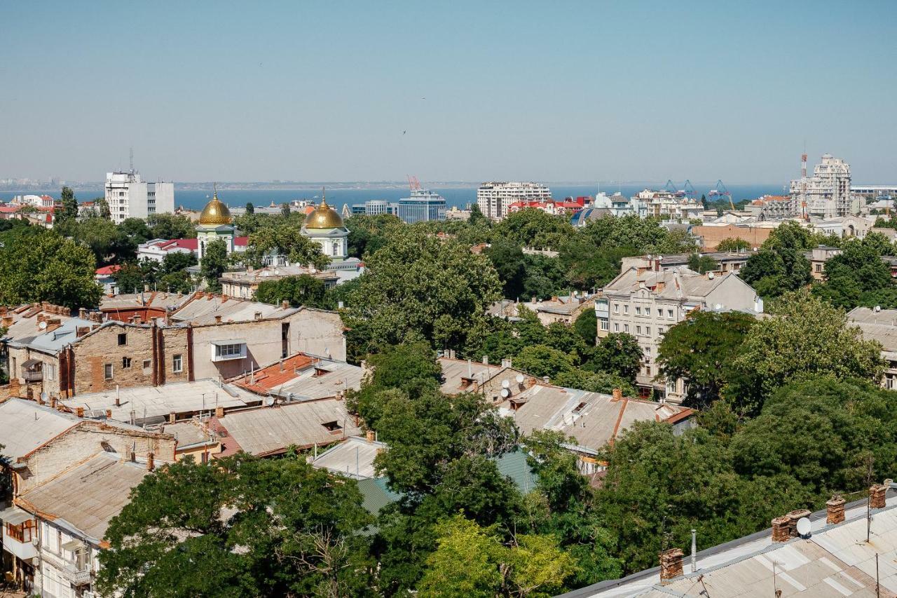 Royal Sky Apartments Odessa Exterior foto